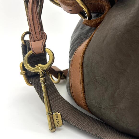 Fossil Vintage Reissue Maddox Gray Leather Drawstring Purse Bag - Picture 3 of 9